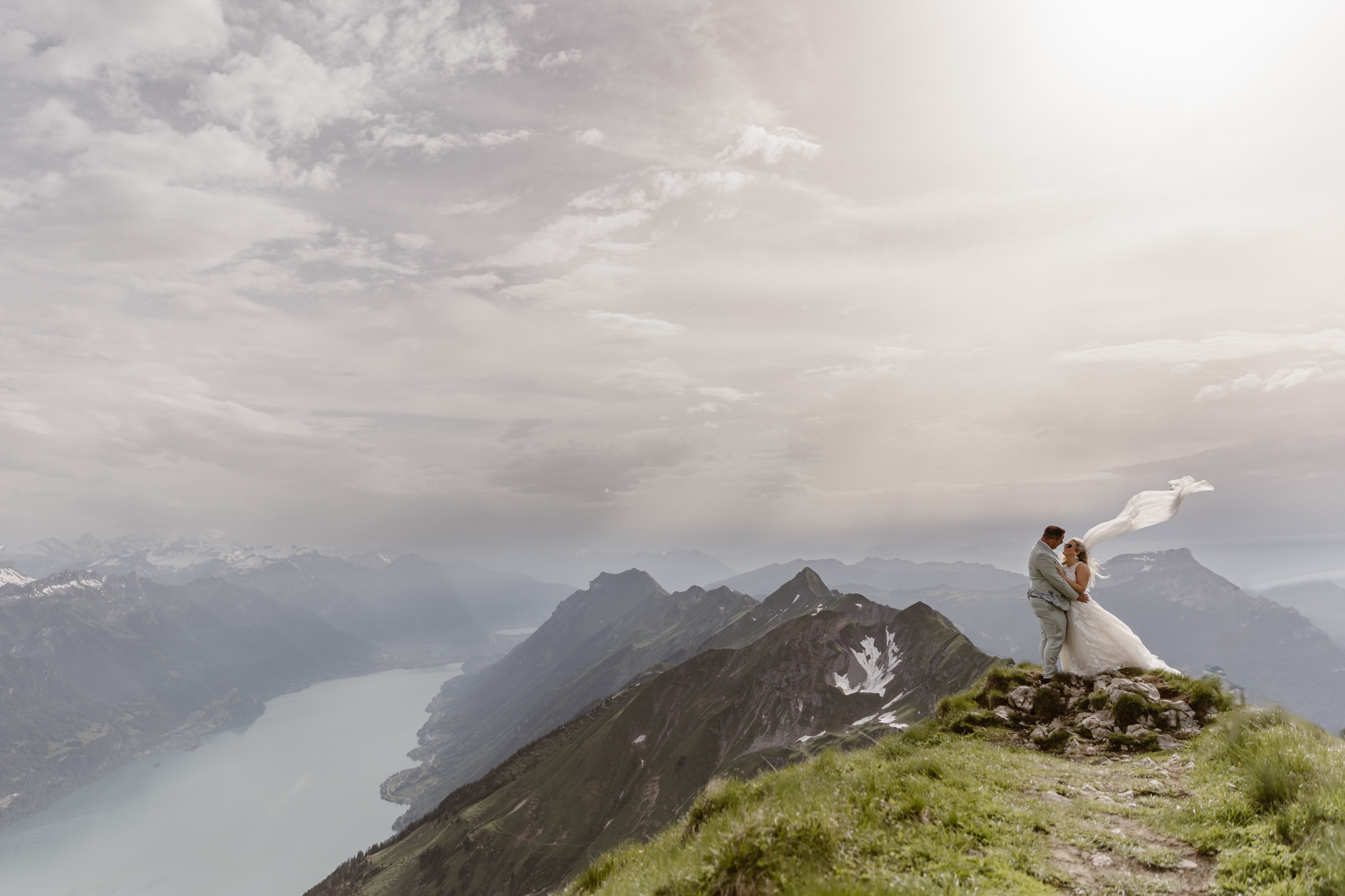 Lauterbrunnen-Rothorn-Brienz-elopement-1